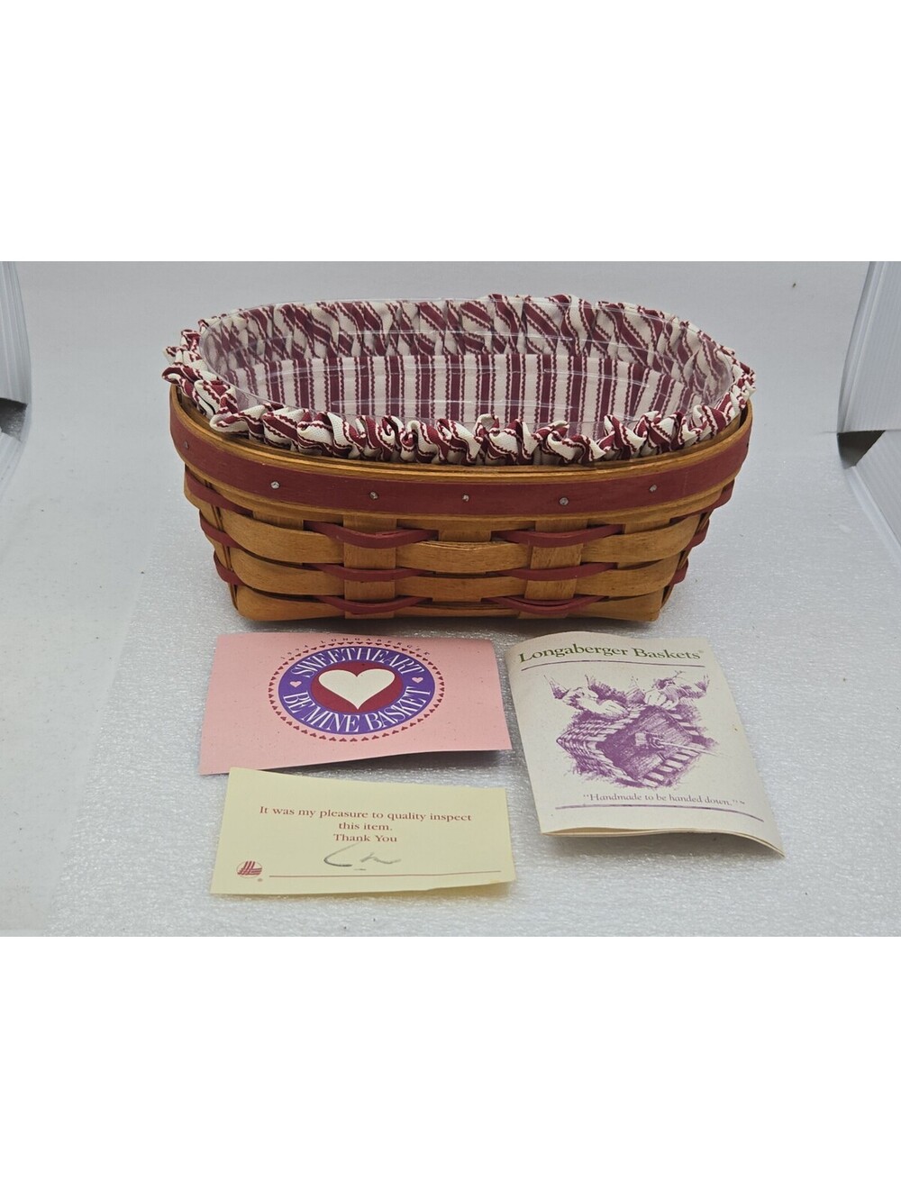 Longaberger 1994 Be Mine Sweetheart  Basket 8” with Protector Liner Insert Card